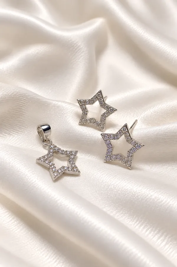925_Silver_Sparkling_Stars_Earrings_&_Pendant_Set_For_Women
