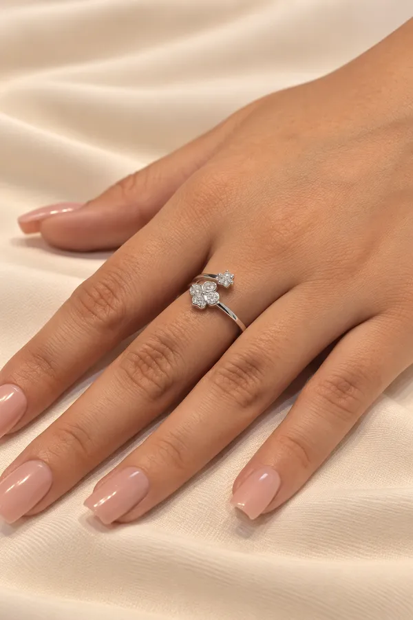 Platinum_Plated_925_Silver_Floral_CZ_Motif_Ring_For_Women