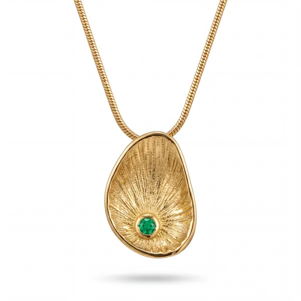 Gold_Tone_Textured_Pendant_Necklace_for_Women