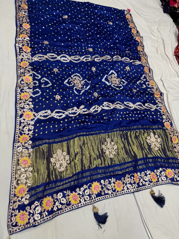 Blue_Embroidered_Traditional_Dupatta_For_Women