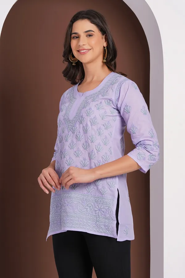 Lavender_Hand_Embroidered_Chikan_Cotton_Top_With_Contrast_Thread_Work