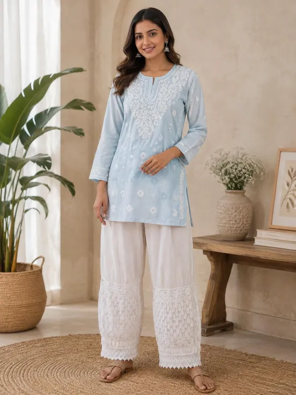 White_Hand_Embroidered_Lucknowi_Chikankari_Palazzo