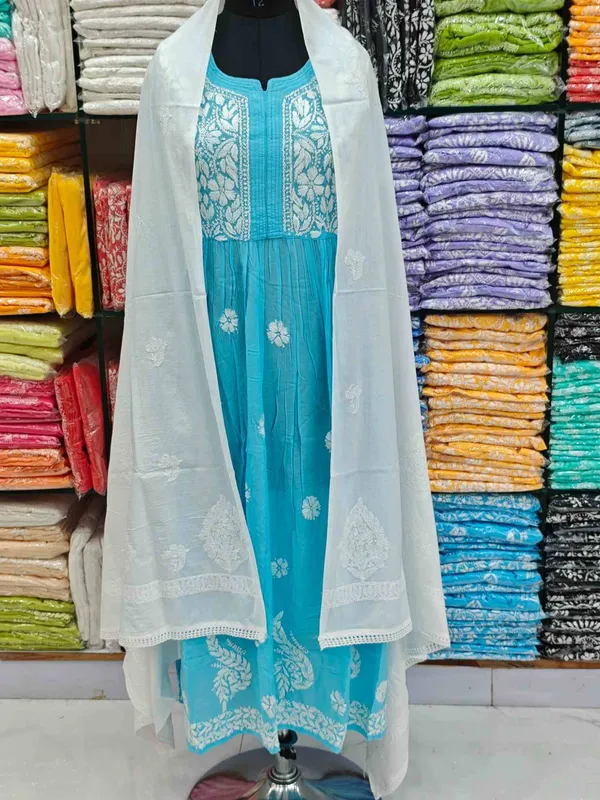 White_Hand_Embroidered_Lucknowi_Chikankari_Pure_Soft_Cotton_Dupatta