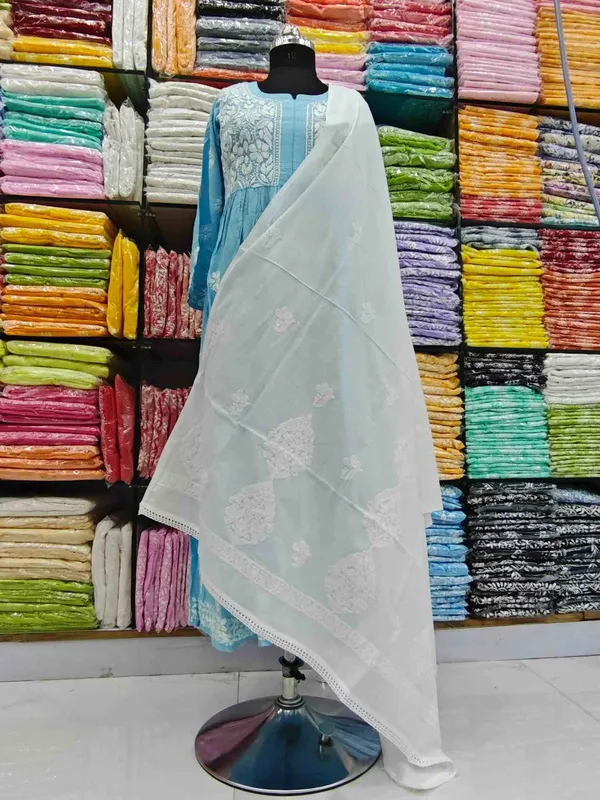 White_Hand_Embroidered_Lucknowi_Chikankari_Pure_Soft_Cotton_Dupatta