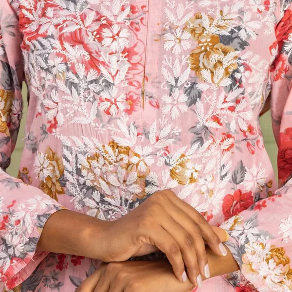 Light_Pink_Floral_Mul_Cotton_Kurti_Set