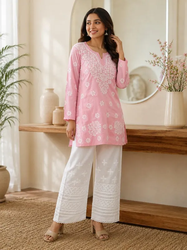 White_Hand_Embroidered_Lucknowi_Chikankari_Palazzo