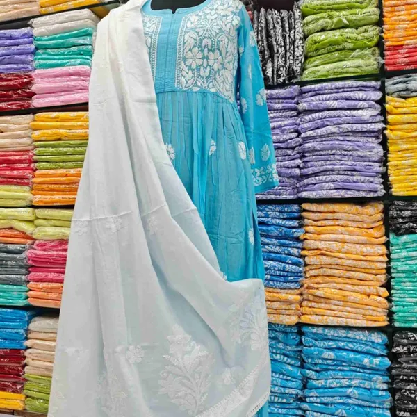 White_Hand_Embroidered_Lucknowi_Chikankari_Pure_Soft_Cotton_Dupatta