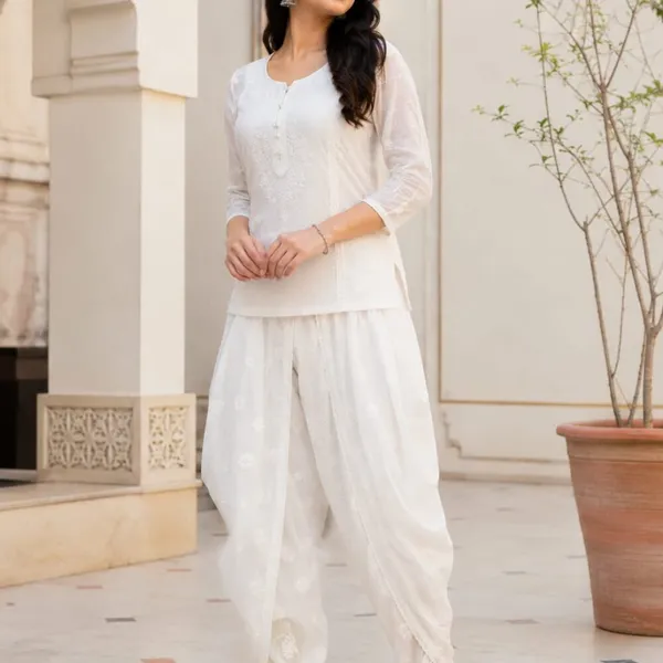 White_Hand_Embroidered_Pure_Cotton_Dhoti_Style_Palazzo