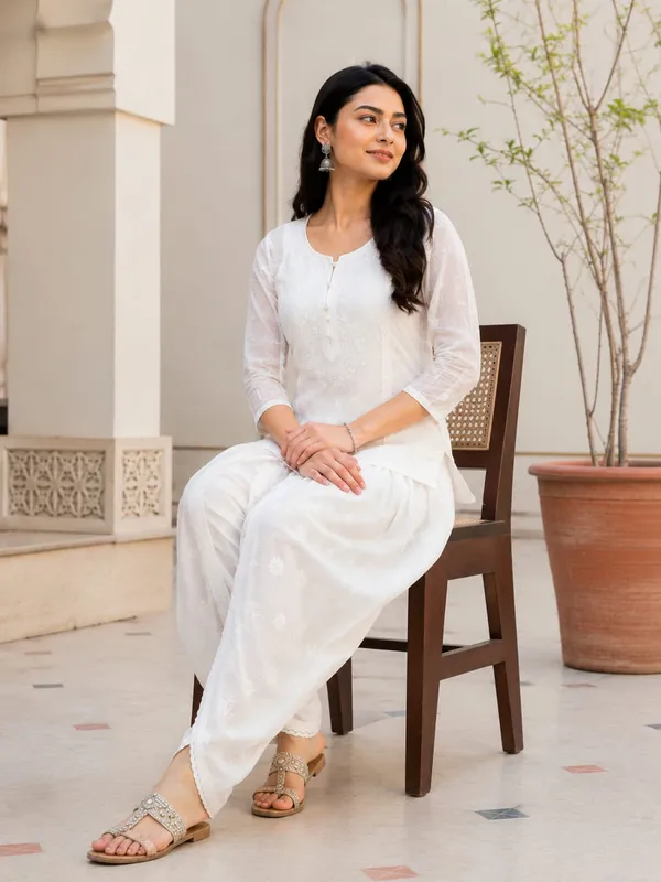White_Hand_Embroidered_Pure_Cotton_Dhoti_Style_Palazzo