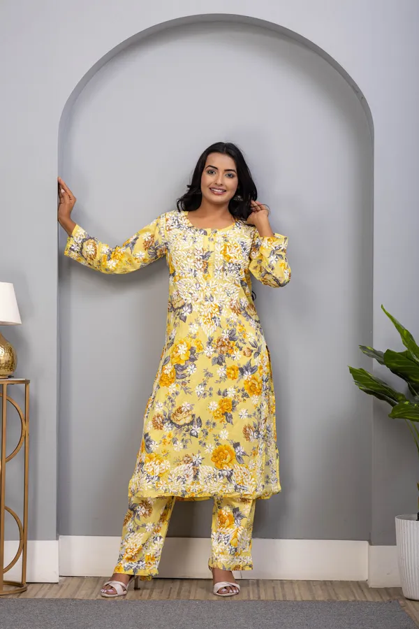 Yellow_Floral_Mul_Cotton_Kurti_Set