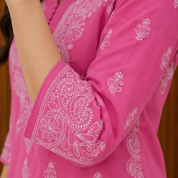 Fuchsian_Pink_Hand_Embroidered_Lucknowi_Chikankari_Akira_Cotton_Kurti