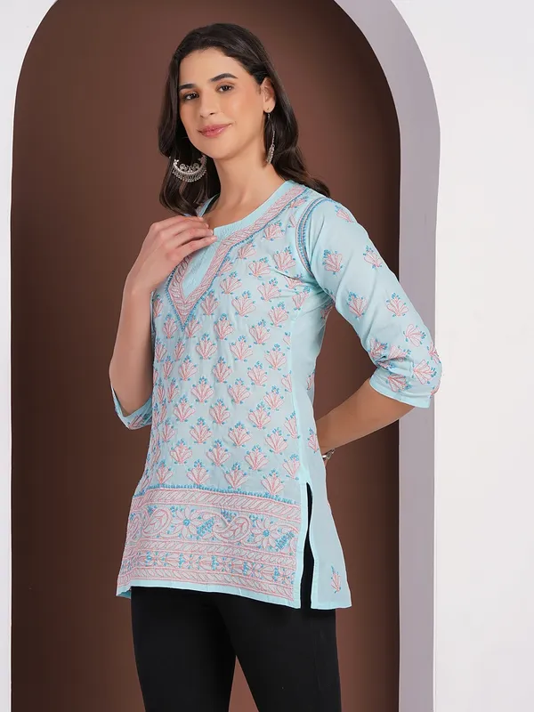 Sky_Blue_Hand_Embroidered_Chikan_Cotton_Top_With_Contrast_Thread_Work