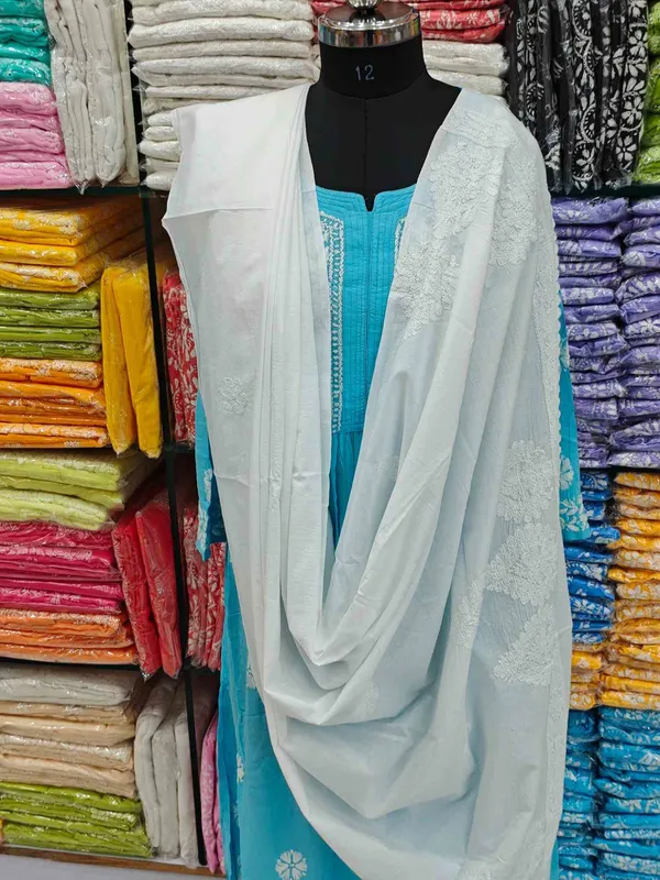 White_Hand_Embroidered_Lucknowi_Chikankari_Pure_Soft_Cotton_Dupatta