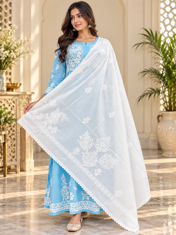 White_Hand_Embroidered_Lucknowi_Chikankari_Pure_Soft_Cotton_Dupatta