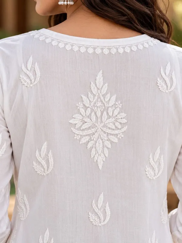 White_Hand_Embridered_Lucknow_Chikankari_Juhi_Cotton_Kurti
