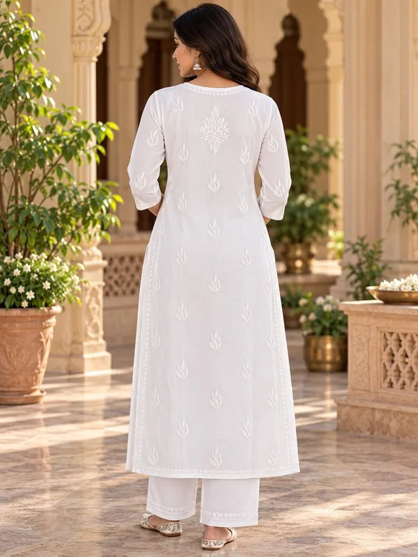 White_Hand_Embridered_Lucknow_Chikankari_Juhi_Cotton_Kurti