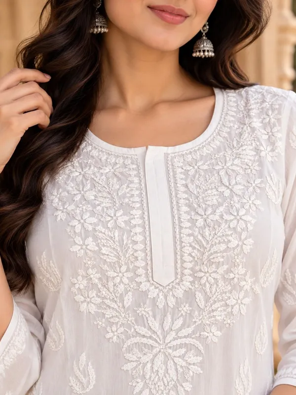 White_Hand_Embridered_Lucknow_Chikankari_Juhi_Cotton_Kurti
