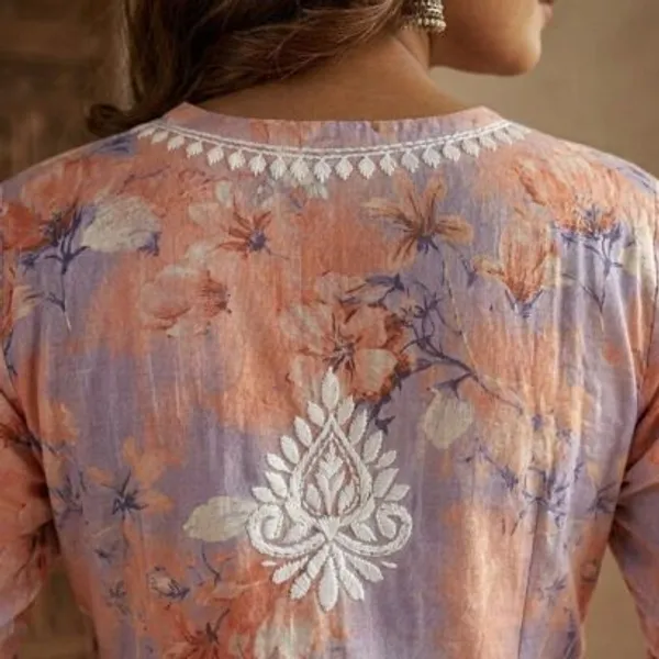 Peachy_Coral_With_Lavender_Hand_Embroidered_Lucknowi_Chikankari_Floral_Cotton_Kurti_Palazzo_Set