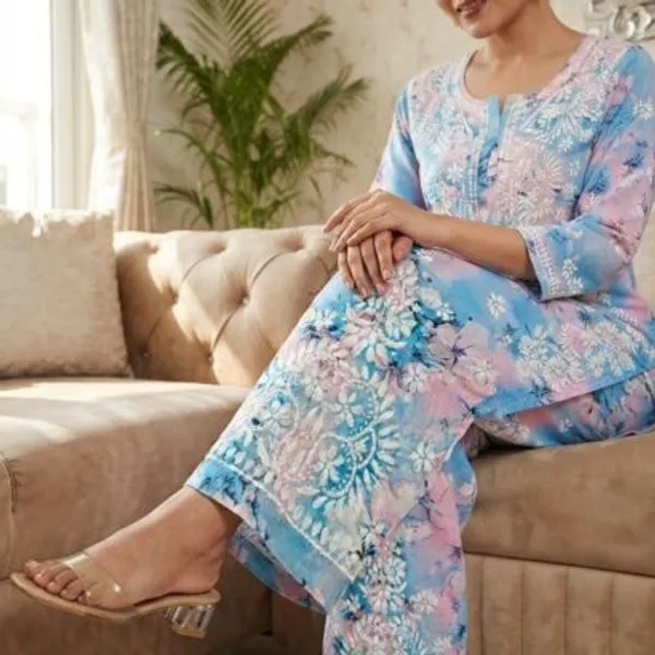 Pastel_Sky_Blue_With_Blush_Pink_Hand_Embroidered_Lucknowi_Chikankari_Floral_Cotton_Kurti_Palazzo_Set