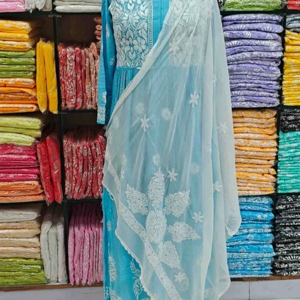 White_Hand_Embroidered_Lucknowi_Chikankari_Pure_Soft_Chiffon_Dupatta
