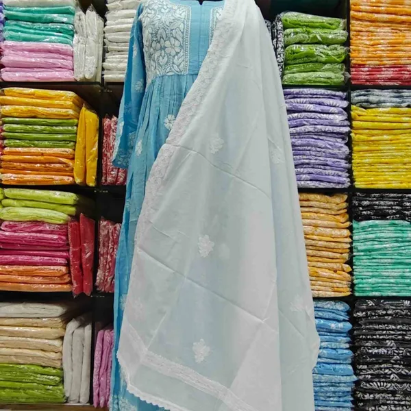 White_Hand_Embroidered_Lucknowi_Chikankari_Pure_Soft_Cotton_Dupatta