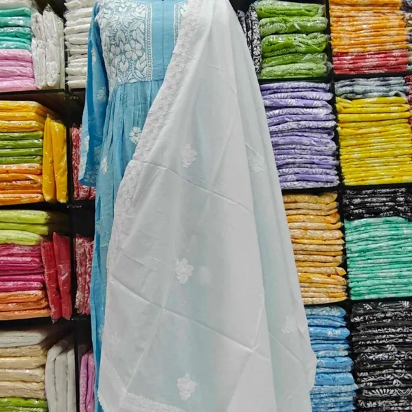 White_Hand_Embroidered_Lucknowi_Chikankari_Pure_Soft_Cotton_Dupatta