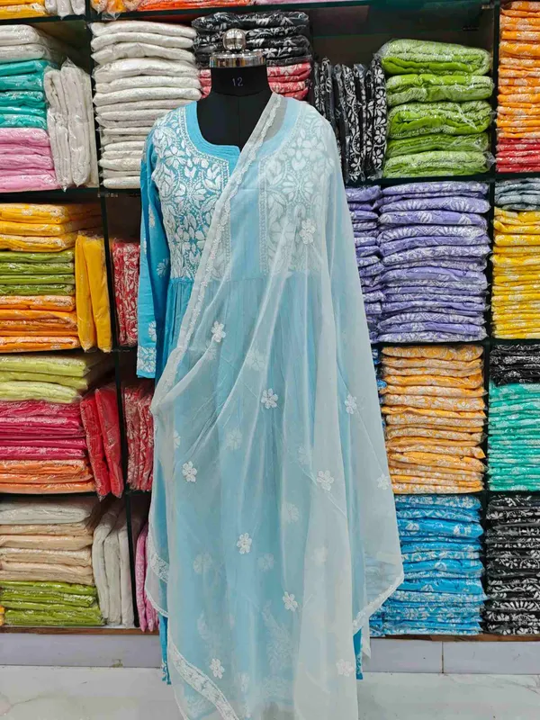 White_Hand_Embroidered_Lucknowi_Chikankari_Pure_Soft_Chiffon_Dupatta