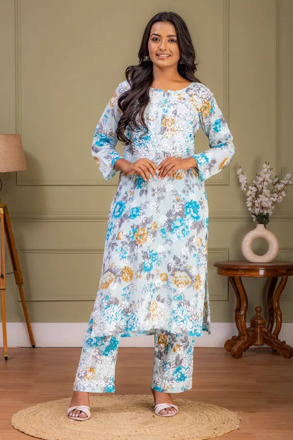 Sky_Blue_Floral_Mul_Cotton_Kurti_Set