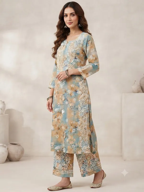 Powder_Blue_With_Peach_Hand_Embroidered_Lucknowi_Chikankari_Floral_Cotton_Kurti_Palazzo_Set