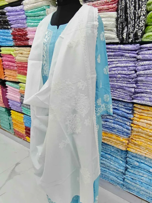 White_Hand_Embroidered_Lucknowi_Chikankari_Pure_Soft_Cotton_Dupatta