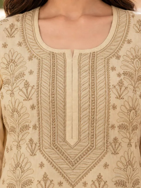 Beige_Hand_Embroidered_Chikan_Cotton_Kurti