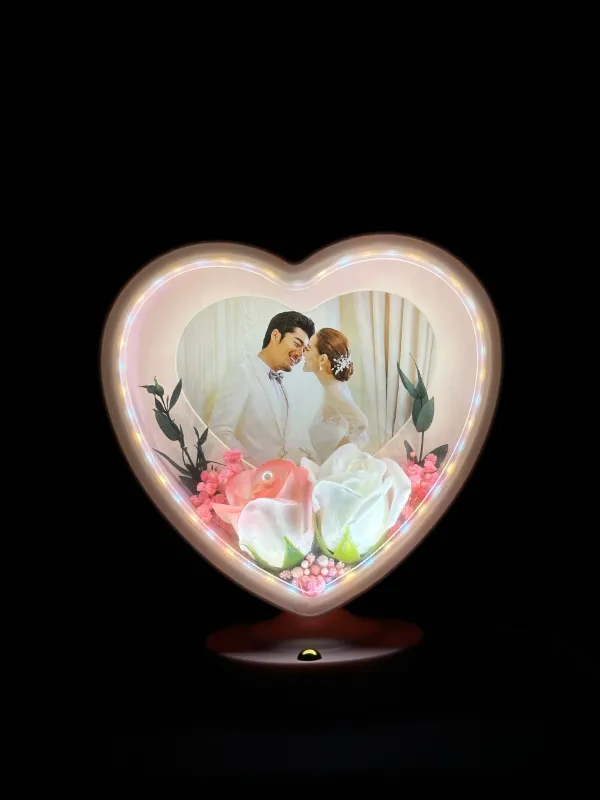 Heart_Shaped_Photo_Lamp