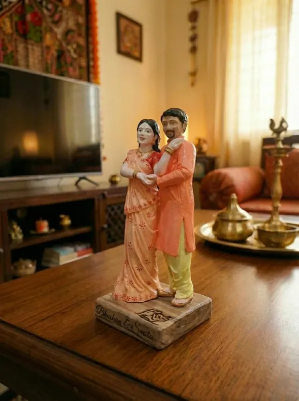 Custom_3d_Printed_Couple_Statue_7_Inch_Personalized_Romantic_Figurine_With_Wooden_Base