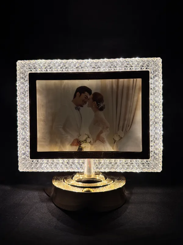 Squre_Shaped_Photo_Lamp