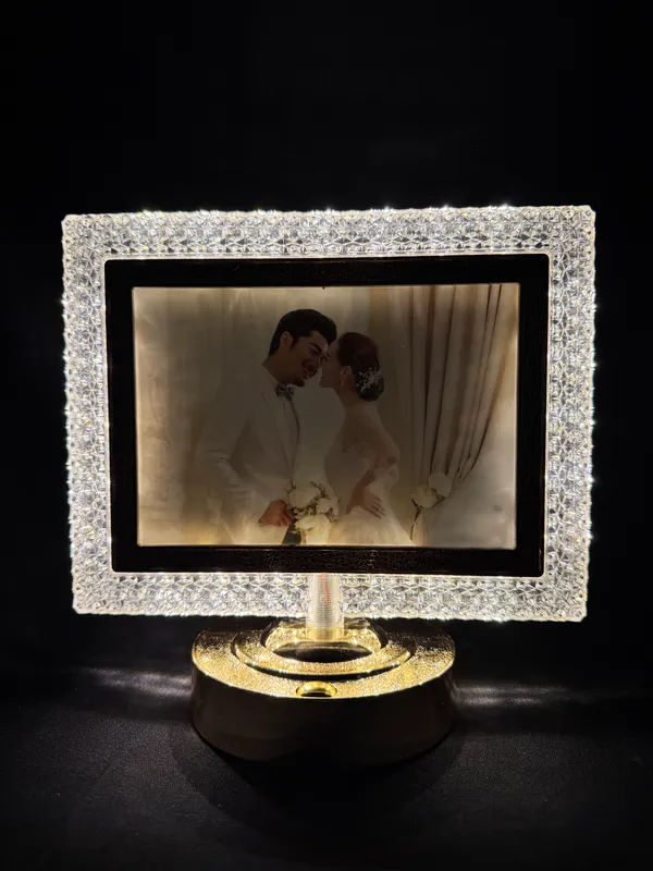 Squre_Shaped_Photo_Lamp