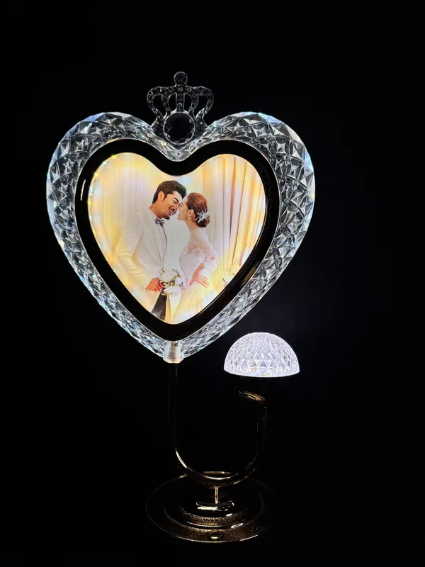 Heart_Shaped_Photo_Lamp