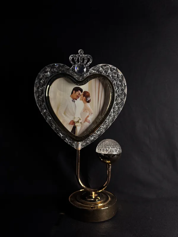 Heart_Shaped_Photo_Lamp