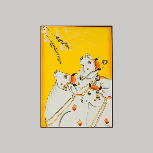 Pichwai_Painting_By_Mahesh_Vishnoi_Three_Cows_Yellow_Background