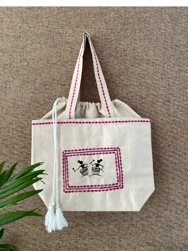 Handpainted_Balloon_Tote_Bag_Warli_Art_Design
