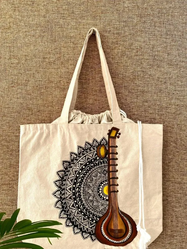 Handpainted_Balloon_Tote_Bag_Mandala_Design
