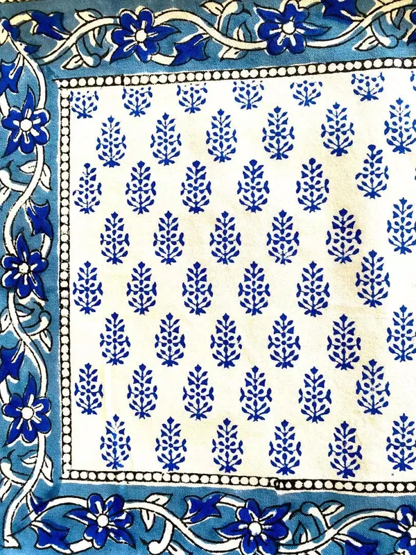 Hand_Blockprinted_Table_Runner_Blue_Small_Motif_Design