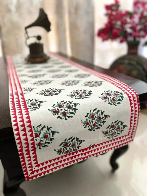 Hand_Blockprinted_Table_Runner_Red_Green_Mughlai_Design