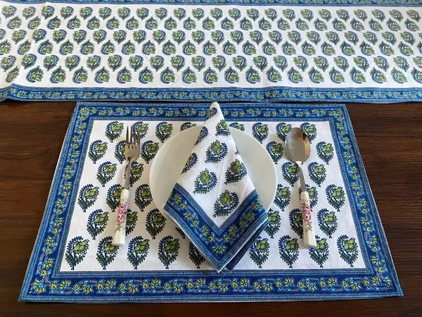 Hand_Blockprinted_Dining_Mats_Napkin_Runner_Set_(1_Runner,_6_mats_and_6_napkins)