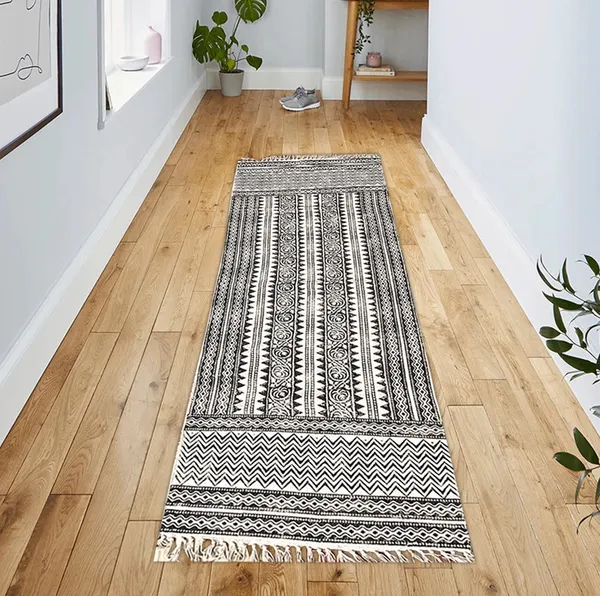Hand_Blockprinted_Cotton_Yoga_Mat_Black_Overall_Design