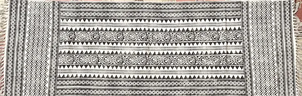 Hand_Blockprinted_Cotton_Yoga_Mat_Black_Overall_Design