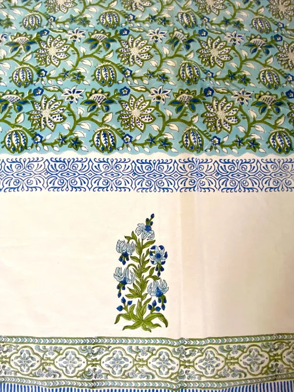 Hand_Blockprinted_Cotton_Double_Bedsheet_With_Pillow_Covers