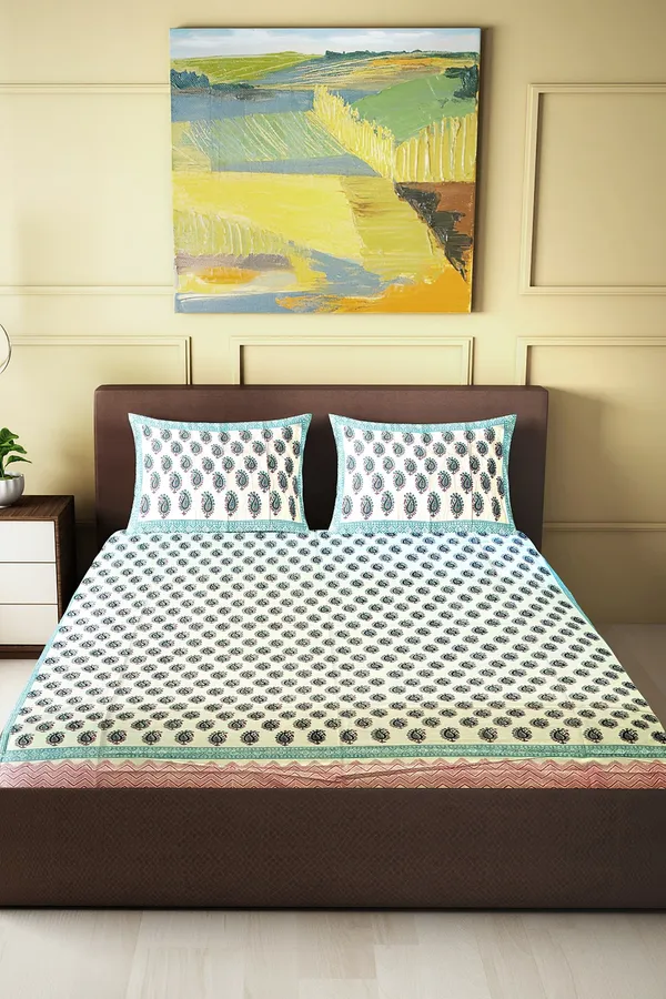 Hand_Blockprinted_Cotton_Double_Bedsheet_With_Pillow_Covers