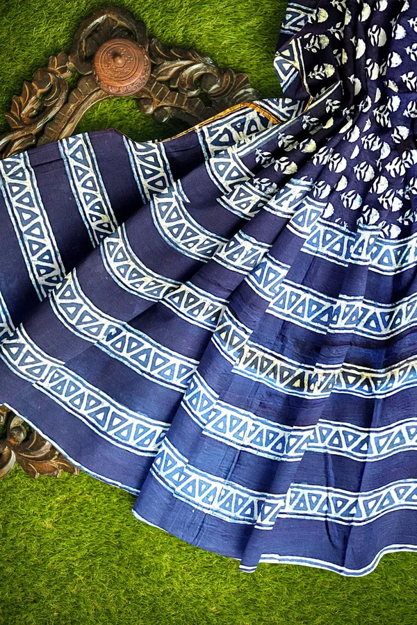 Hand_Blockprinted_Chanderi_Silk_Saree_Indigo