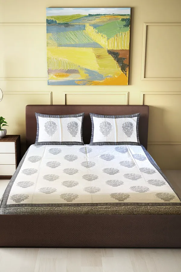 Hand_Blockprinted_Cotton_Double_Bedsheet_With_Pillow_Covers