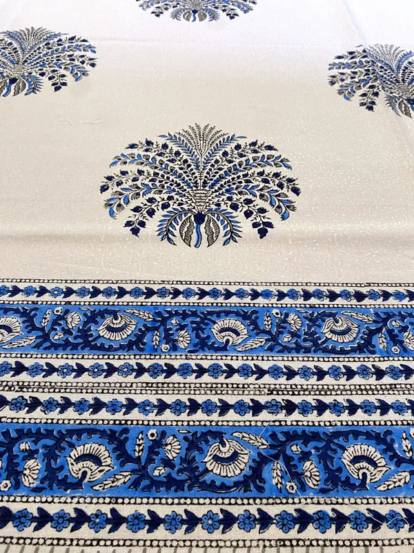 Hand_Blockprinted_Cotton_Double_Bedsheet_With_Pillow_Covers